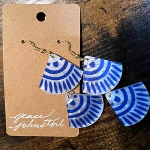 Classy blue and white pearly drop tiered earrings